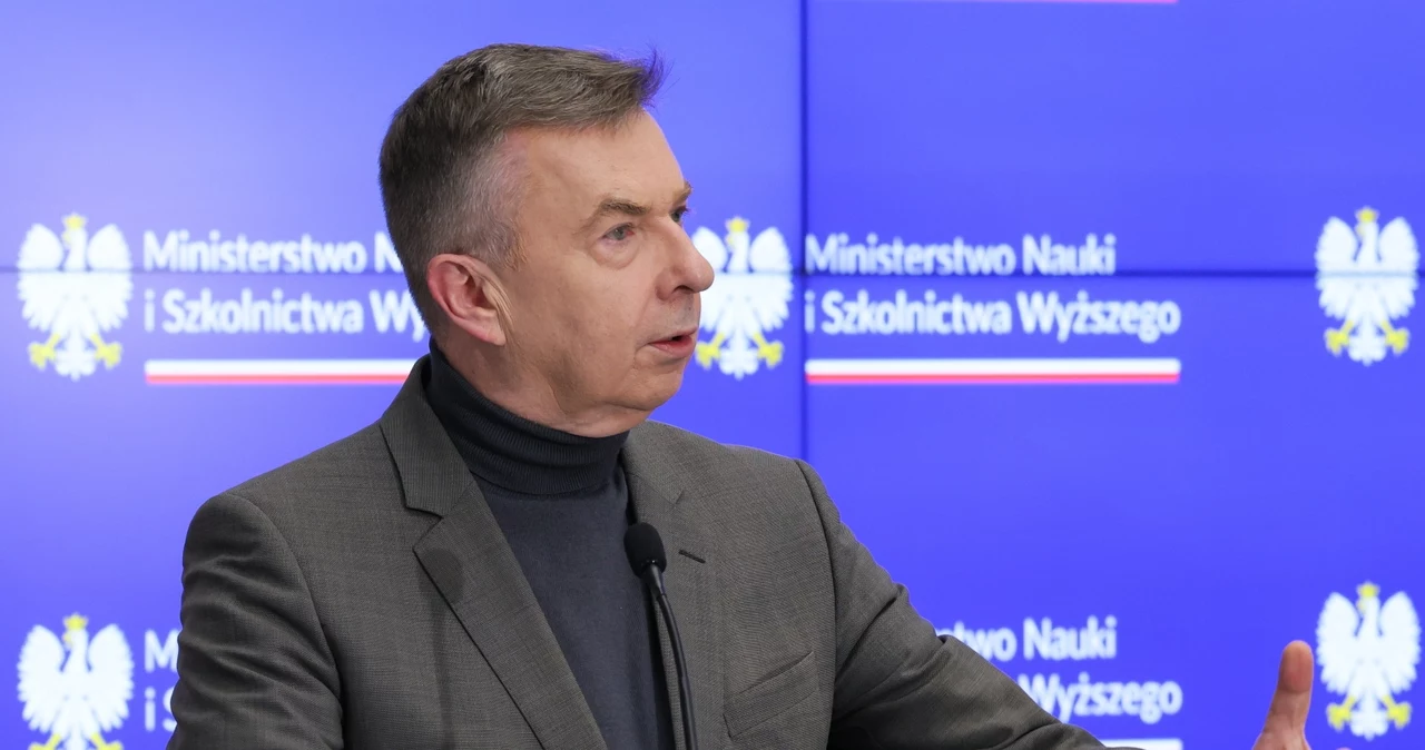 Minister nauki i szkolnictwa wyższego Dariusz Wieczorek 