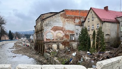 "Zapomniani ludzie, zapomniane firmy". Mijają dwa miesiące od powodzi