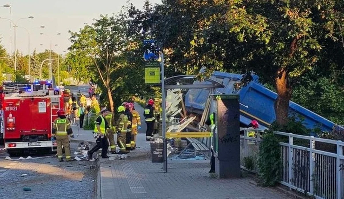 Olsztyńska Prokuratura Okręgowa skierowała do sądu akt oskarżenia przeciwko sprawcy wypadku z 27 maja bieżącego roku na ulicy Bałtyckiej. Prowadząc pod wpływem alkoholu Serhiej M. staranował kilka aut oraz autobus miejski. Poszkodowanych zostało kilkanaście osób. 