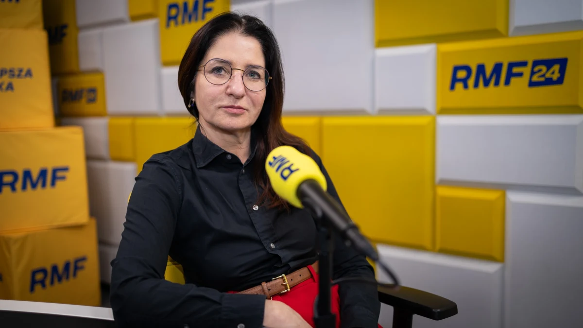 "Wydaliśmy pierwsze postanowienie, w którym komisja uznała, że doszło do wykorzystania seksualnego w sprawie przedawnionej" - mówiła w Rozmowie o 7:00 w Radiu RMF24 Karolina Bućko, przewodnicząca Państwowej Komisji ds. przeciwdziałania wykorzystaniu seksualnemu małoletnich poniżej lat 15. Jak wyjaśniła, w tym momencie komisja pracuje nad 40 sprawami, docelowo ma ich do rozpatrzenia 400.