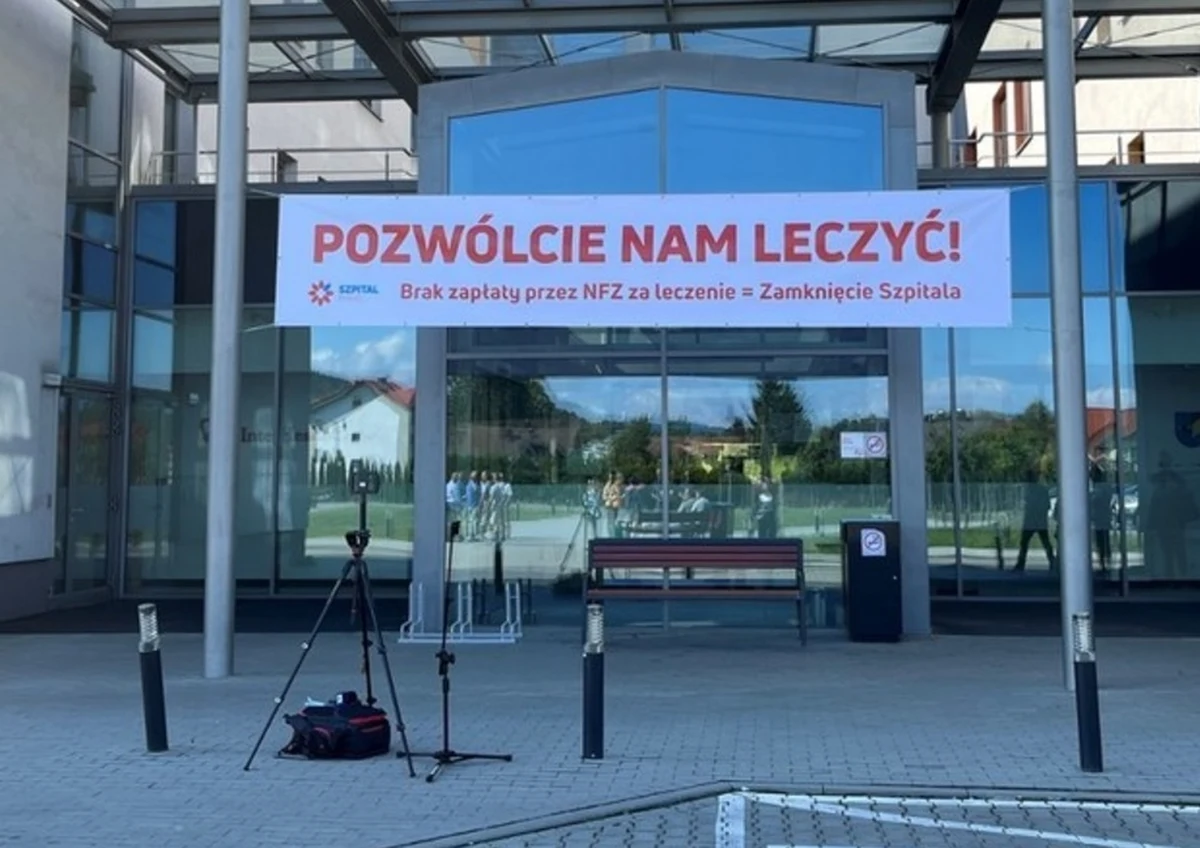 Ponowne otwarcie dwóch poradni, których działalność była zawieszona od 7 października, zapowiada szpital w Żywcu. Wcześniej placówka wznowiła pracę dwóch z trzech zawieszonych oddziałów i izby przyjęć. 