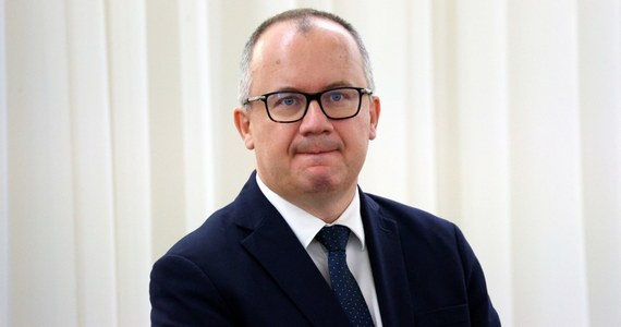 Czy zatrzymanie Jacka Sutryka w jego domu było niezbędne? Zdaniem Adama Bodnara tak. Minister sprawiedliwości argumentował, że konieczne było skonfrontowanie zeznań wszystkich czterech osób, które wpadły wczoraj w ręce funkcjonariuszy Centralnego Biura Antykorupcyjnego.