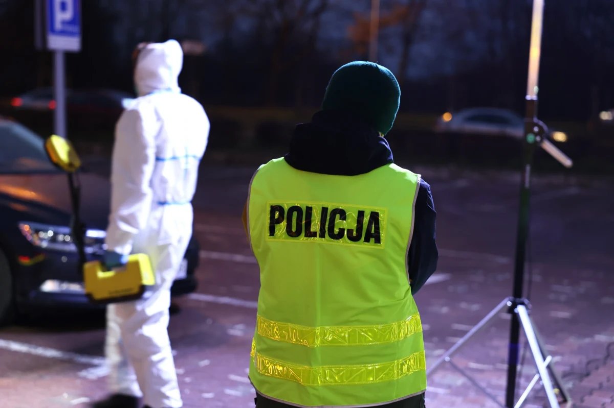 Policjanci zatrzymali mężczyznę podejrzanego o brutalne zabójstwo kobiety w Lubsku w województwie lubuskim - dowiedział się reporter RMF FM Krzysztof Zasada. Przedwczoraj nad ranem ciało kobiety z licznymi ranami kłutymi znaleziono na ulicy.