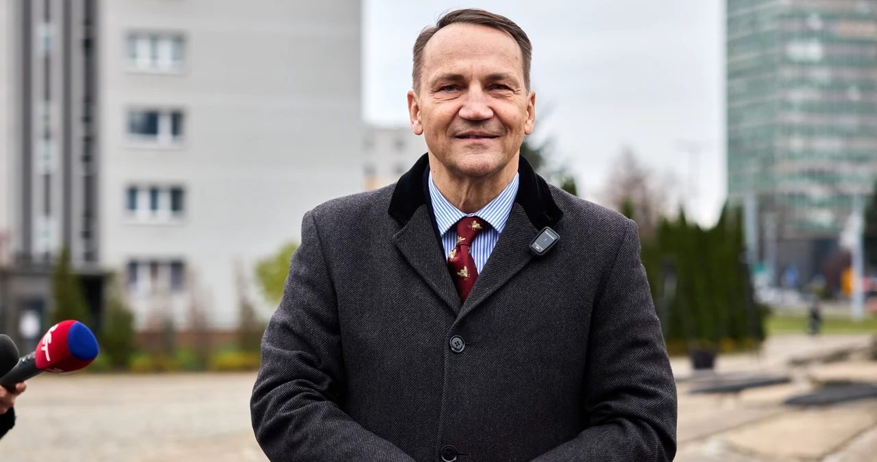 Prawybory w KO. Radosław Sikorski reaguje na ankietę Donalda Tuska