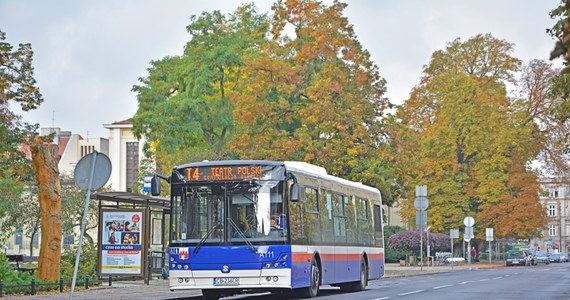 Zarzut krótkotrwałego użycia pojazdu, a także spowodowania kolizji usłyszy mężczyzna, który w ostatni piątek ukradł autobus miejski w Bydgoszczy i ruszył nim w drogę. W trakcie eskapady uderzył w osobówkę.