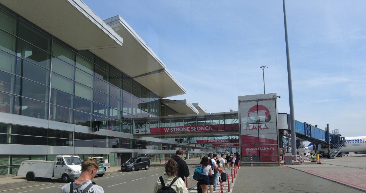 Pierwszy raz na lotnisku. Triki, o których nikt ci nie powie