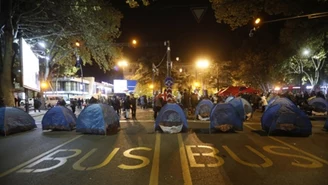 Protesty w Gruzji po wyborach. Politycy opozycji nocują w namiotach