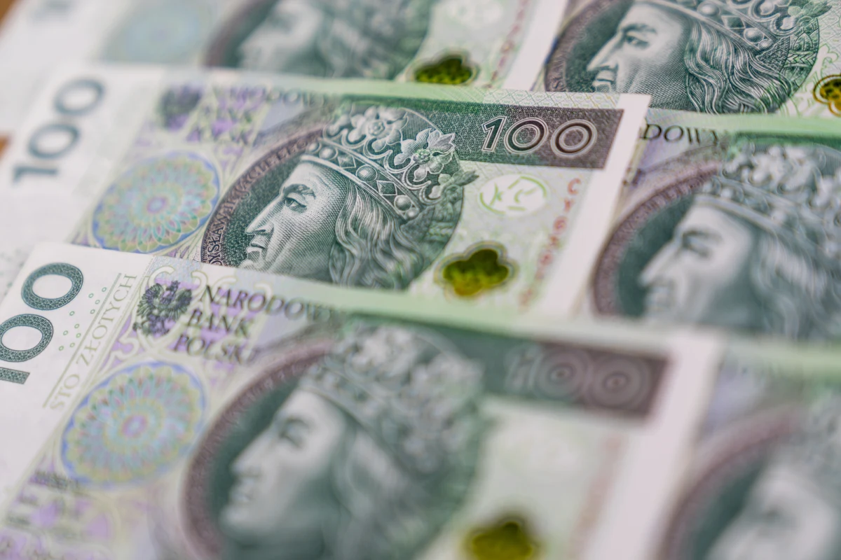 Były poseł PO Sławomir N. odpowie przed sądem za przywłaszczenie ponad 700 tys. zł, które zdaniem prokuratury zostały wydane przez polityka na cele niezwiązane z prowadzeniem biura poselskiego. Akt oskarżenia w tej sprawie Prokuratura Okręgowa w Jeleniej Górze skierowała do warszawskiego sądu.