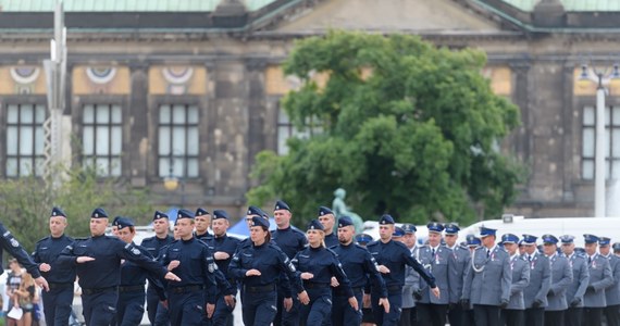 "Rozpoczęła się procedura odwołania trzech komendantów wojewódzkich policji" - poinformowała insp. Katarzyna Nowak, rzeczniczka prasowa komendanta głównego policji. Chodzi o szefów garnizonów w Krakowie, Kielcach i Rzeszowie.