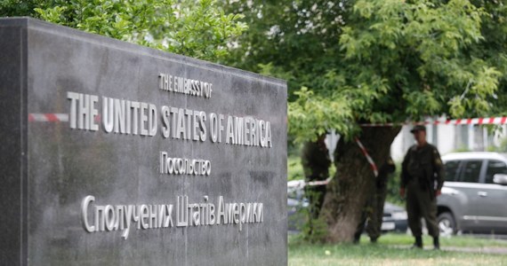 Ambasada USA w Kijowie otrzymała informacje o "potencjalnym znaczącym ataku lotniczym", do którego ma dojść dzisiaj – poinformował tego dnia amerykański Departament Stanu. W związku z tym placówka dyplomatyczna będzie zamknięta.