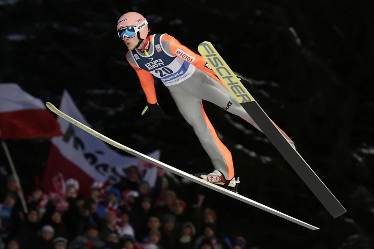 Przedstawiamy kalendarz sezonu 2024/25 Pucharu Świata w skokach narciarskich. W programie cyklu jest 36 konkursów - 29 indywidualnych, dwa drużynowe, trzy drużyn mieszanych i dwie rywalizacje duetów.