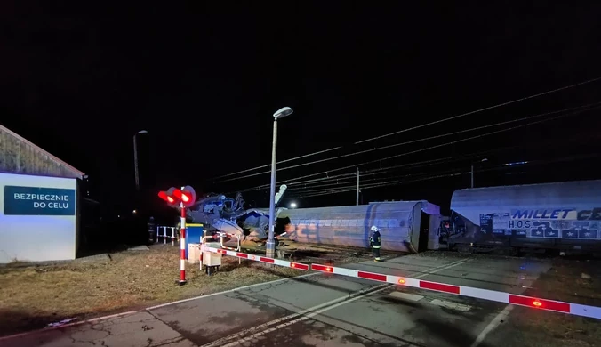 Zderzenie pociągów towarowych na Śląsku. Jedna osoba w szpitalu