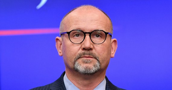 Trybunał Konstytucyjny uznał, że odsunięcie Dariusza Barskiego z urzędu Prokuratora Krajowego było niezgodne z konstytucją i ograniczyło mu dostęp do służby publicznej. Wyrok ogłosiła sędzia Krystyna Pawłowicz.