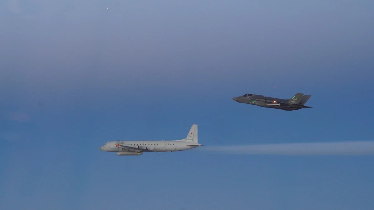 Norweskie myśliwce wielozadaniowe F-35 przechwyciły w czwartek rosyjski samolot szpiegowski Ił-20. Oslo przyznało, że choć operacja miała rutynowy charakter, to Rosjanie przeprowadzają podobne akcje coraz częściej.