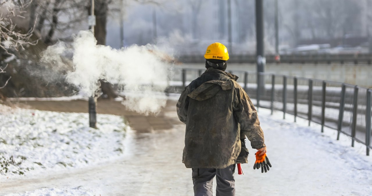 Warunki, pracy, otwartej, przestrzeni, okresie, zimowym, muszą, dostosowane, przepisów, Praca, zewnątrz, niskich, temperaturach, Praca w mroźne dni. Jakie prawa ma pracownik, gdy jest poniżej zera?