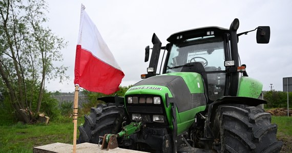 Rolnicy wznawiają protest na granicy. W sobotę kierowcy, którzy będą chcieli przekroczyć polsko-ukraińską granicę w Medyce na Podkarpaciu, mogą spodziewać się utrudnień na drodze - poinformowała st. asp. Anita Pukalska z Komendy Miejskiej Policji w Przemyślu.