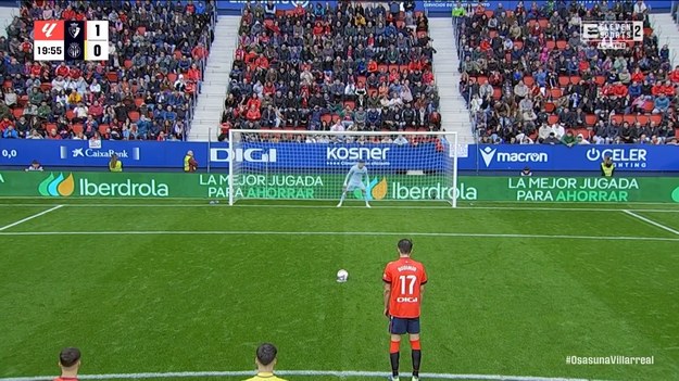 Skrót meczu CA Osasuna - Villarreal CF.
Gole: 8. Budimir (Garcia), 20. Budimir - 67. Baena (Pino), 93. Moreno.
Kartki: 31. Boyomo (OSA), 52. Catena (OSA), 75. Oroz (OSA), 84. Areso (OSA), 90. Moreno (OSA), 91. Torro (OSA), 92. Herrera (OSA) - 19. Albiol (VIL), 25. Marcelino (VIL), 39. Comesana (VIL), 45. Baena  (VIL), 46. Cardona (VIL), 84. Parejo (VIL).