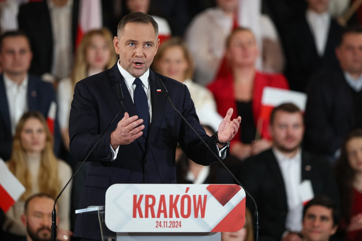 "W niespokojnych czasach wojen bezpieczeństwo militarne Polski musi stać się na lata linią demarkacyjną sporów politycznych" - oświadczył w Krakowie popierany przez PiS kandydat na prezydenta Karol Nawrocki.