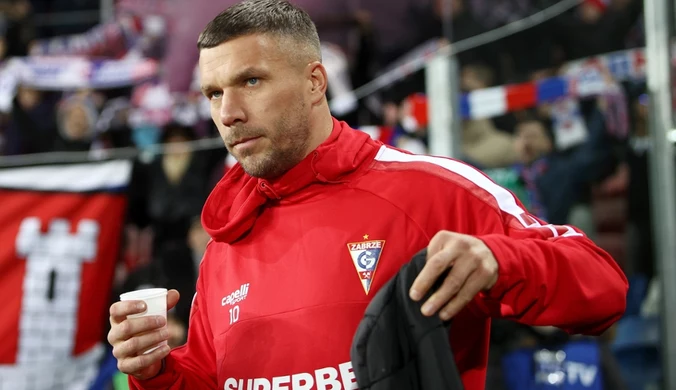 Burza po derbach Śląska. Podolski nie miał litości. "Bandyckie zachowanie" 