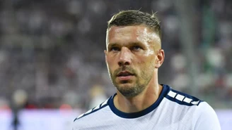 Lukas Podolski przerywa burzę. Niesłychane, co właśnie napisał. Gwiazdor dołożył do ognia