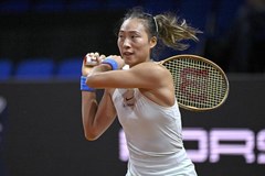 Tenis: Turniej WTA Finals w Rijadzie - mecz półfinałowy gry pojedynczej: Zheng Qinwen - Barbora Krejčíková