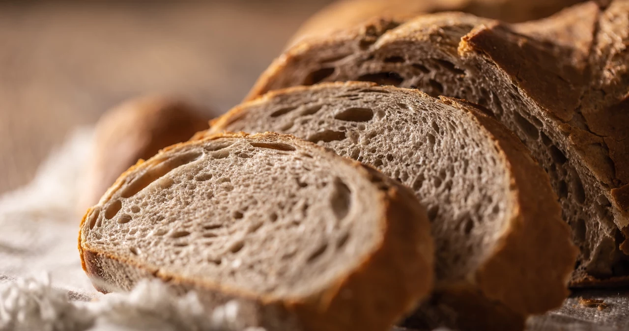  Chrupiąca skórka to nie wszystko. Takiego chleba nie kupisz w piekarni