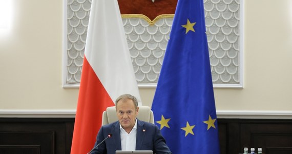 Donald Tusk i Władysław Kosiniak-Kamysz zapowiedzieli we wtorek, że Polska nie zaakceptuje umowy między UE i Wspólnym Rynkiem Południa (Mercosur) w jej obecnym kształcie. Chodzi o umowę o wolnym handlu między Wspólnotą i blokiem, w skład którego wchodzą Argentyna, Brazylia, Paragwaj, Boliwia i Urugwaj. Przeciwko temu porozumieniu protestują rolnicy w Europie.