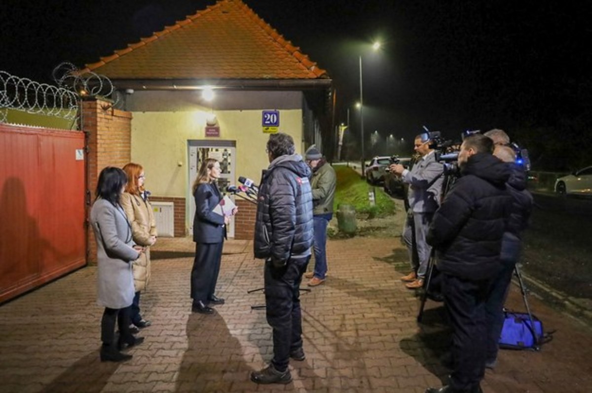 Sąd Rejonowy w Złotoryi (woj. dolnośląskie) zdecydował o zastosowaniu dwumiesięcznego aresztu wobec Jacka T., podejrzanego o znęcanie się nad jednym z podopiecznych w ośrodku wychowawczym w Jerzmanicach-Zdroju - dowiedział się dziennikarz RMF FM Tomasz Skory. Dręczony przez mężczyznę 13-latek próbował popełnić samobójstwo. 