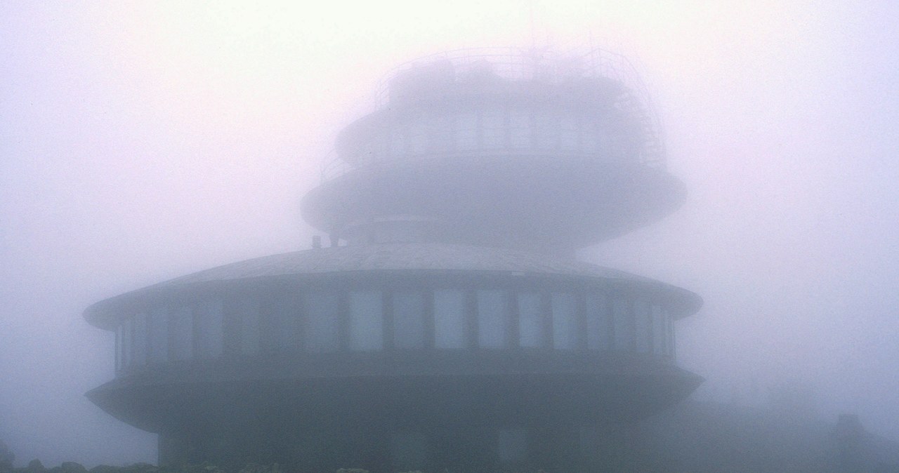 Powojenną, nowoczesność, zwykliśmy, dzielić, dwoje, zachodniej, stronie, żelaznej, kurtyny, modernizm, zaawansowanych, technolog Niezwykły pomysł w Tatrach. Złoty pierścień miał połączyć szczyty