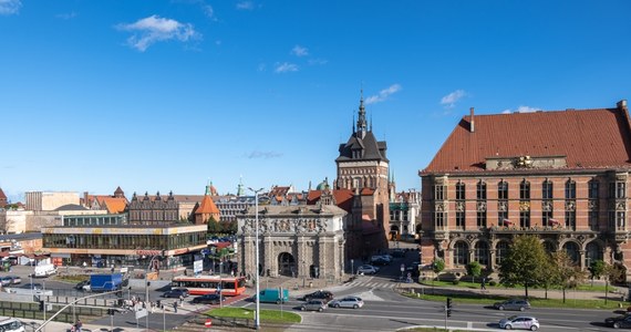 Gdańscy radni zdecydowali - za parkowanie w stolicy Pomorza zapłacimy więcej. Zmiany wejdą w życie od 1 lutego 2025 roku. Ostatnia regulacja cen odbyła się w 2020 roku.