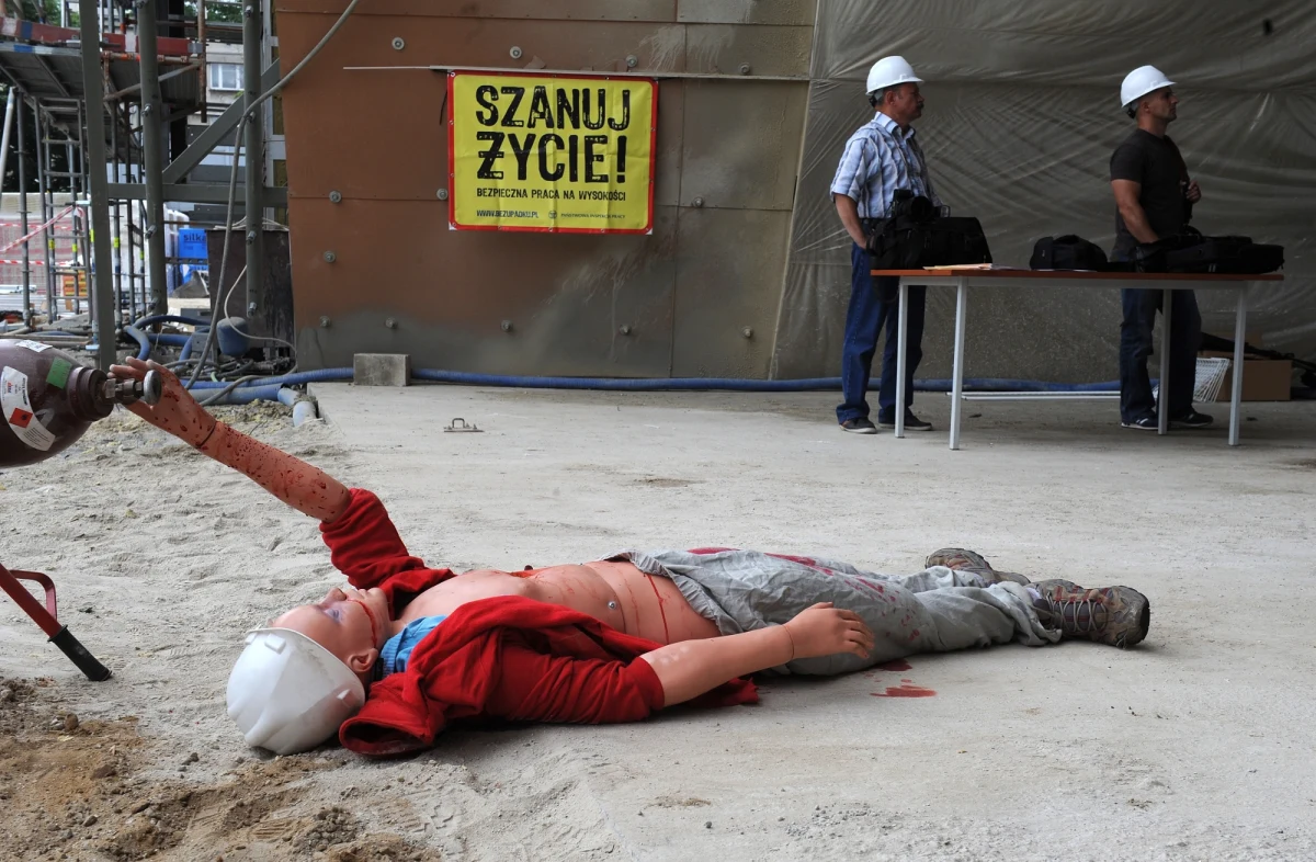 Główny Urząd Statystyczny opublikował statystykę wypadków przy pracy za 2023 r. Poszkodowanych zostało ponad 68,6 tys. osób, o 3,1 proc. więcej niż rok wcześniej. Wypadki najczęściej dotyczyły operatorów maszyn, urządzeń wydobywczych i przetwórczych.