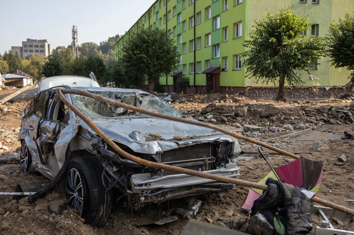 Jest wniosek Polski do Komisji Europejskiej o pomoc finansową w związku z wrześniową powodzią w naszym kraju. Zgłoszona przez wojewodów i ministerstwa łączna kwota wydatków i strat poniesionych w infrastrukturze wynosi ponad 13 mld zł.