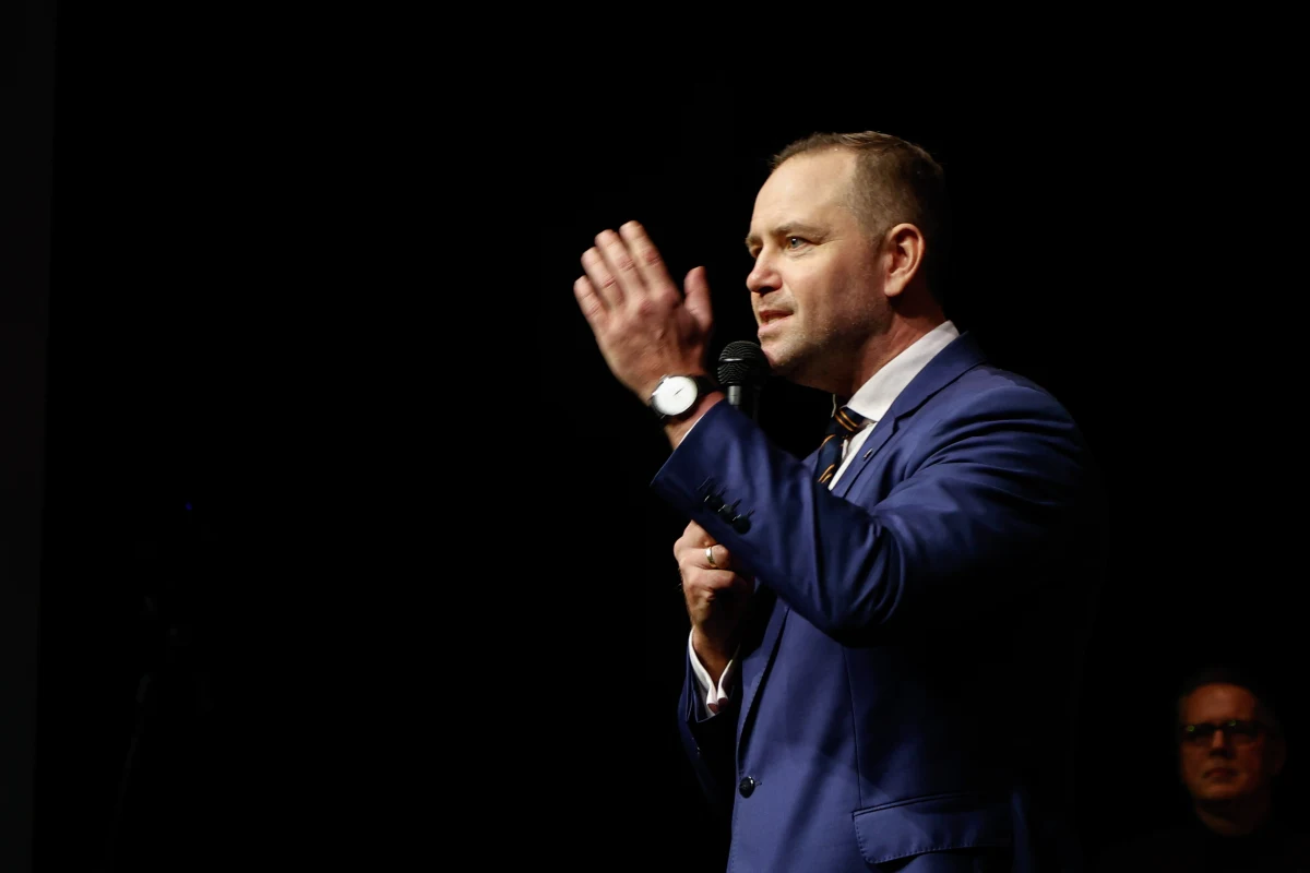 W sobotę w południe w Biurze Krajowym PiS zebrała się Rada Polityczna partii, na którą przybył w charakterze gościa szef IPN Karol Nawrocki. Rada formalnie poparła jego kandydaturę w przyszłorocznych wyborach prezydenckich.