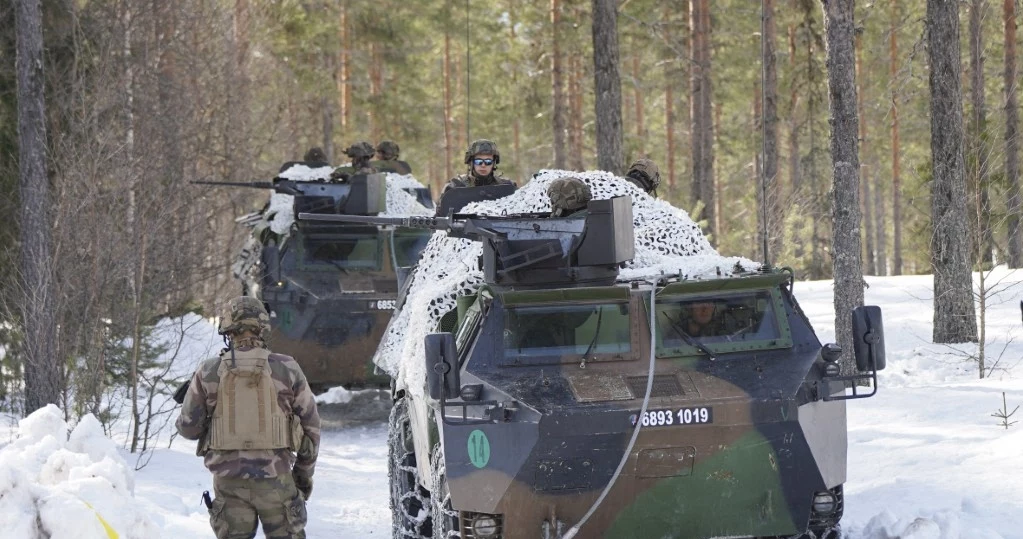 Ćwiczenia żołnierzy NATO w Norwegii. Zdjęcie ilustracyjne