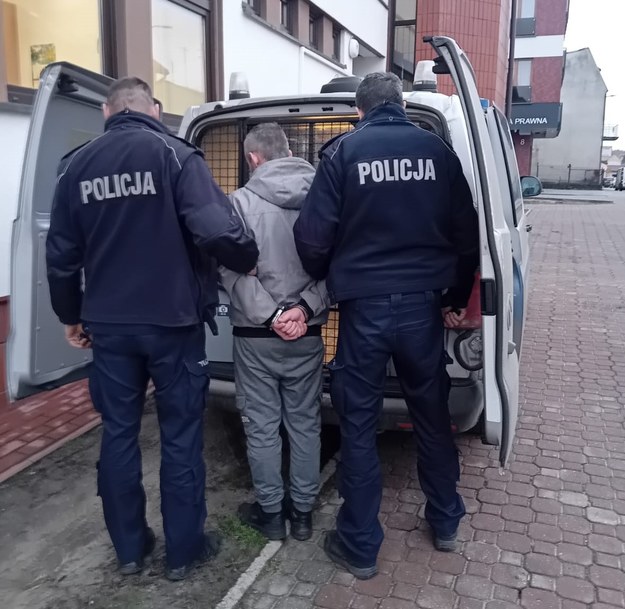 /Komenda Powiatowa Policji w Pajęcznie /Policja