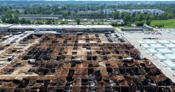 Zakończyły się prace ekip śledczych na zgliszczach hali centrum handlowego Marywilska 44 w Warszawie. Potężny kompleks, który mieścił 1400 pawilonów, spłonął doszczętnie 12 maja tego roku. Trwa śledztwo, a jedna z wersji mówi o tym, że pożar mógł być efektem działań sabotażowych.