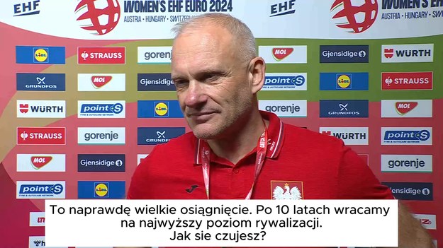 Biało-czerwone po heroicznym boju zwyciężyły Hiszpanki 26:23 (14:12), awansując po raz pierwszy od 10 lat do drugiej fazy mistrzostw Europy. W wywiadzie Arne Senstad, trener polskiej drużyny, podkreślił: 'To efekt ciężkiej pracy i determinacji. Dziewczyny są naprawdę fantastyczne i zasługują na ten sukces.