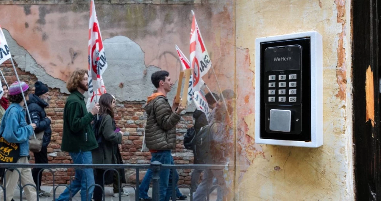 MSW wprowadziło zakaz meldowania na skrzynki z kodem. Decyzję podjęto po protestach