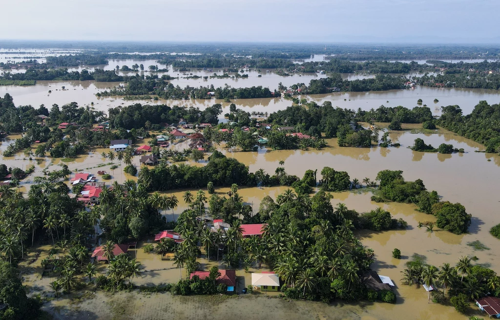 Malezja dotknięta powodzią, na zdjęciu stan Kelantan