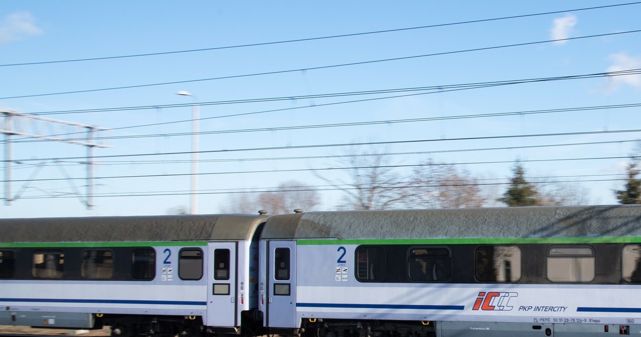 Nowa trasa PKP Intercity: Połączenie Praga - Trójmiasto. Czy wszystko idzie zgodnie z planem?