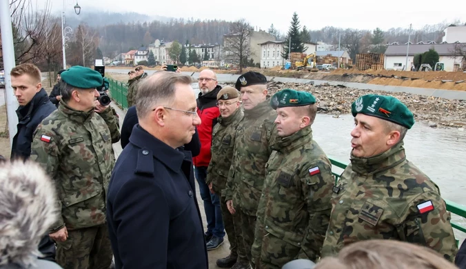 Prezydent na terenach popowodziowych. "Przede wszystkim chcę podziękować"