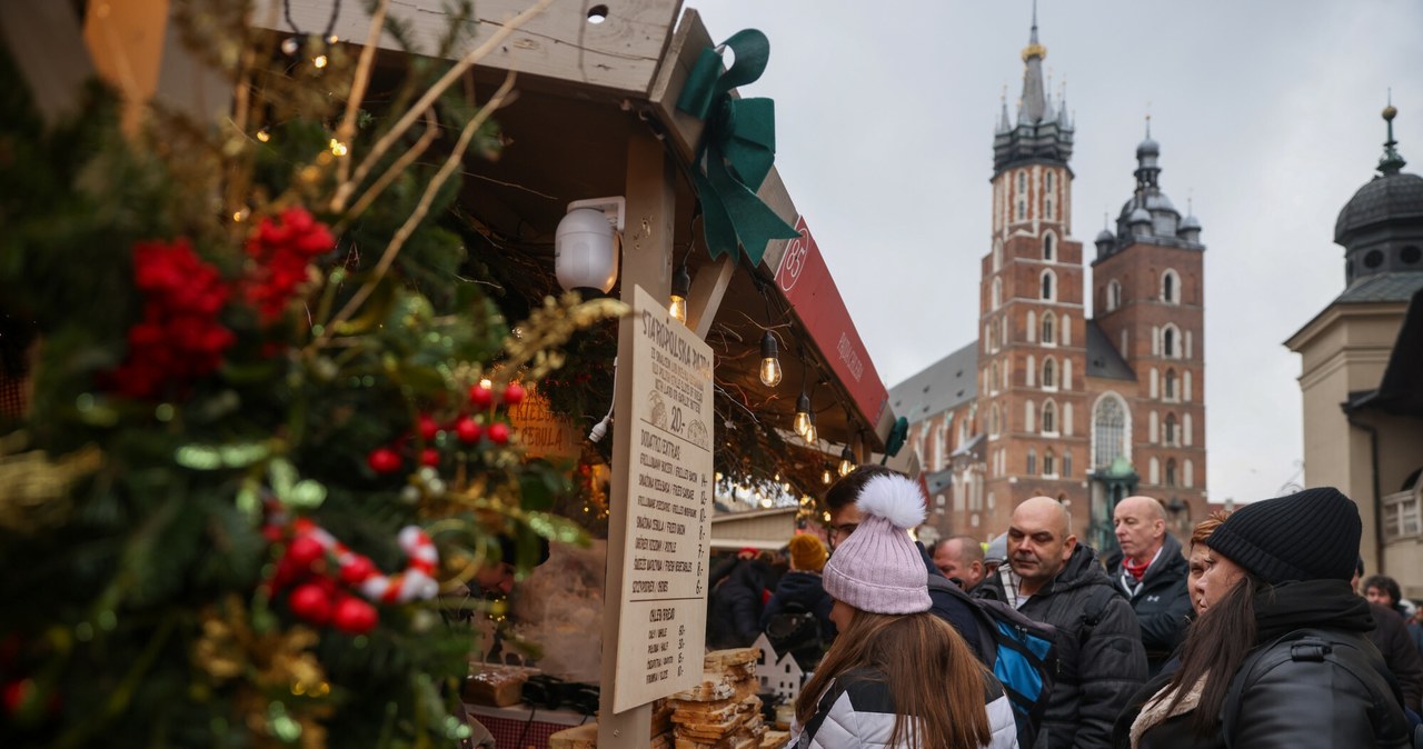 Jarmark, Bożonarodzeniowy, Krakowie, kolejny, straszy, kosmicznymi, cenami, ponad, organizują, same, osoby, które, mają, nieform Zmowa cenowa na jarmarku w Krakowie? Kosmiczne ceny