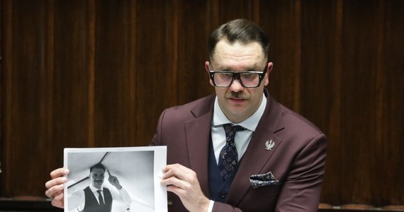 Poseł Prawa i Sprawiedliwości Łukasz Mejza zrzekł się immunitetu. Parlamentarzysta wykonał ruch wyprzedzający, bo Sejm miał w czwartek głosować nad uchyleniem jego immunitetu.