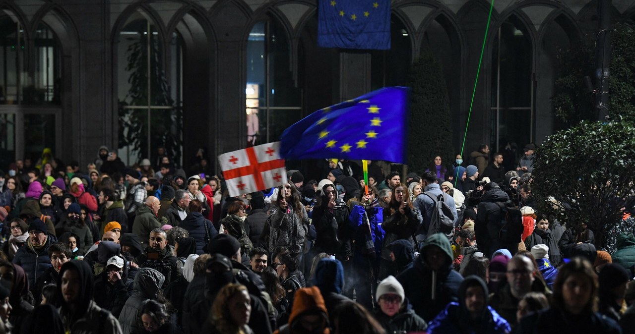  Rząd Gruzji chce unicestwić opozycję. Sytuacja staje się poważna