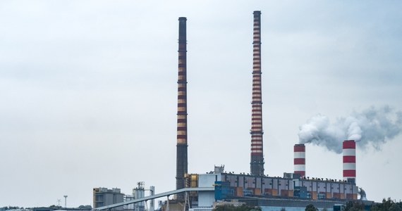 Elektrownia Rybnik będzie działała dłużej, niż planowano to jeszcze kilka miesięcy temu. Polska Grupa Energetyczna i Polskie Sieci Elektroenergetyczne uzgodniły nowy harmonogram eksploatacji bloków węglowych w Rybniku.