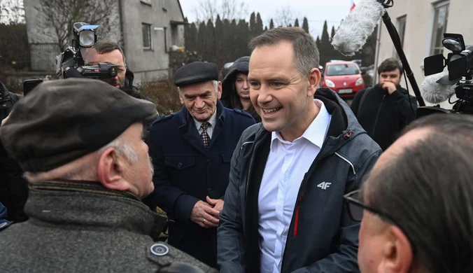 Nawrocki pojechał do powodzian. Padł apel do Trzaskowskiego