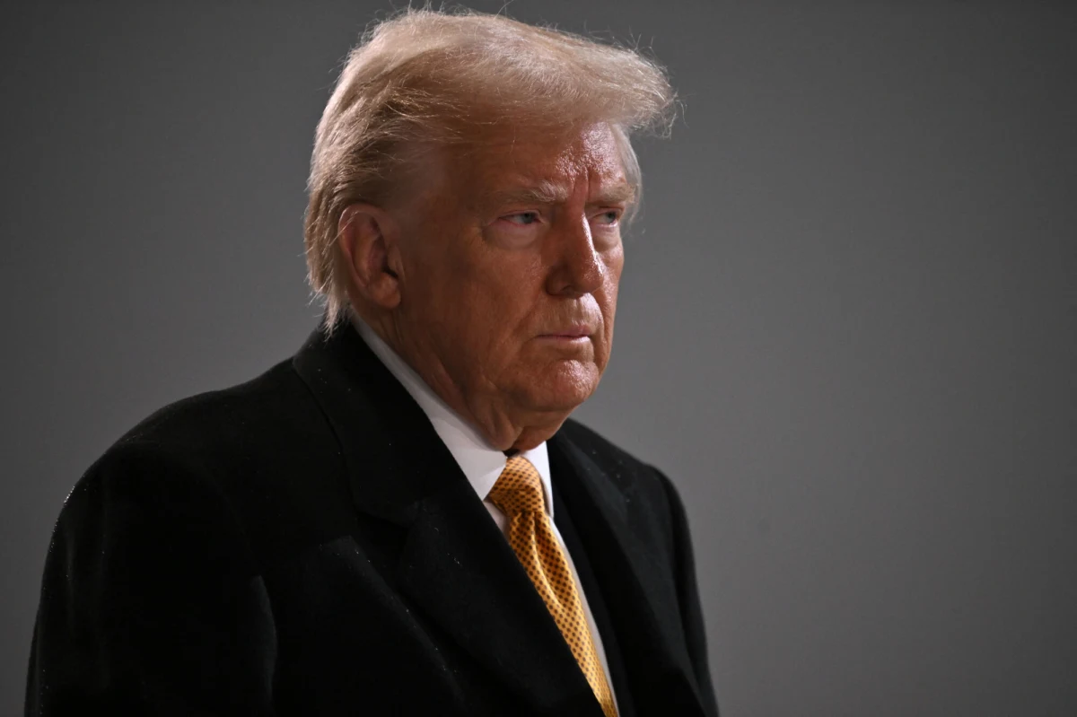 Donald Trump zaapelował o natychmiastowe zawieszenie broni w konflikcie w Ukrainie. Jak podkreślił, Wołodymyr Zełenski chciałby "dobić targu i zakończyć to szaleństwo".