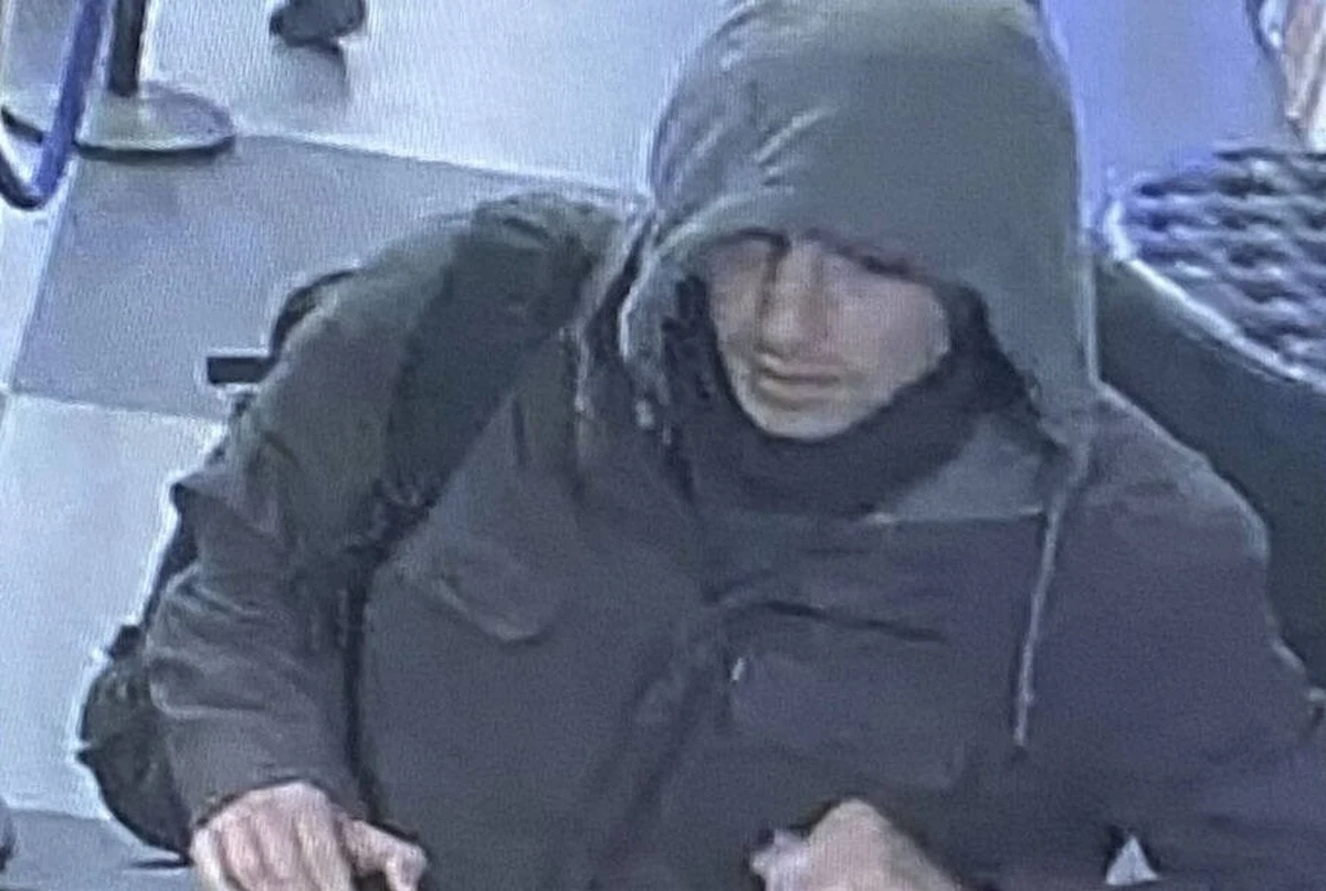 Amerykańska policja zatrzymała mężczyznę, który mógł zastrzelić w zeszłym tygodniu w Nowym Jorku szefa firmy ubezpieczeniowej UnitedHealthcare. Podejrzewanego o mord pojmano w Altoona w Pensylwanii.