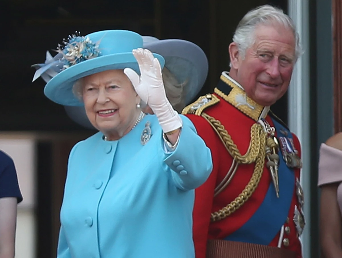 Mama nosiła koronę nawet w łazience – powiedział król Karol III. Brytyjski monarcha wspomina swoją matkę w filmie dokumentalnym, który wyemitowany zostanie na antenie kanadyjskiej telewizji.