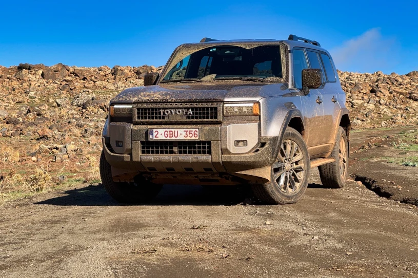 Toyota daje 32,8 tys. zł rabatu. Legendarna terenówka mocno staniała